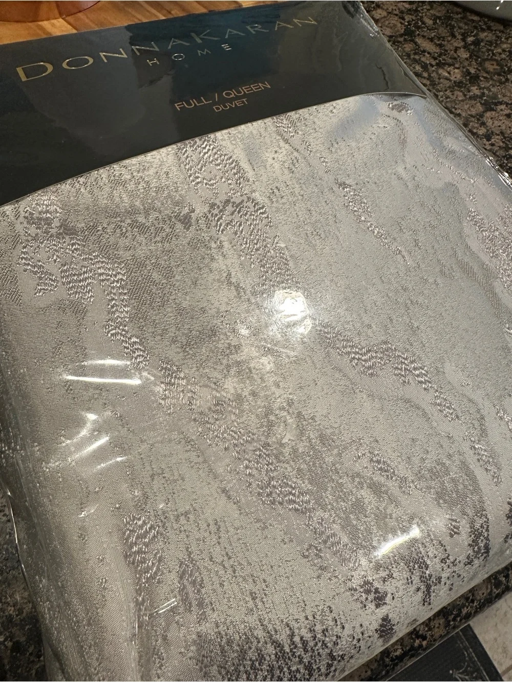 Donna Karan Home Luna Silver Gray Full/Queen Duvet Set with 1 Sham